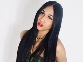 Alter: 23 / Fische - Alter: 170 / schlank - Geschlecht: Transvestit - Ausrichtung: bisexuell - Haare: schwarz / lang - Piercing: keins - bewebmaster-Alter:  - Hautfarbe: latina - Augen: braun - Rasur: vollrasiert
